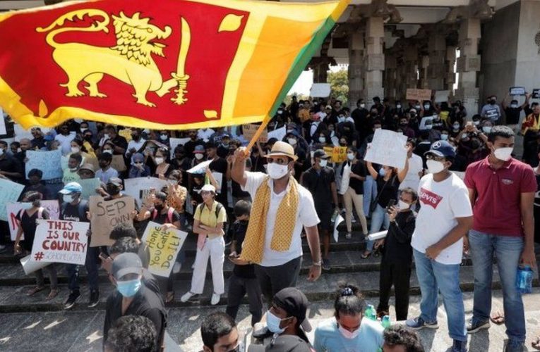श्रीलंकामा नयाँ प्रधानमन्त्री नियुक्त हुदै