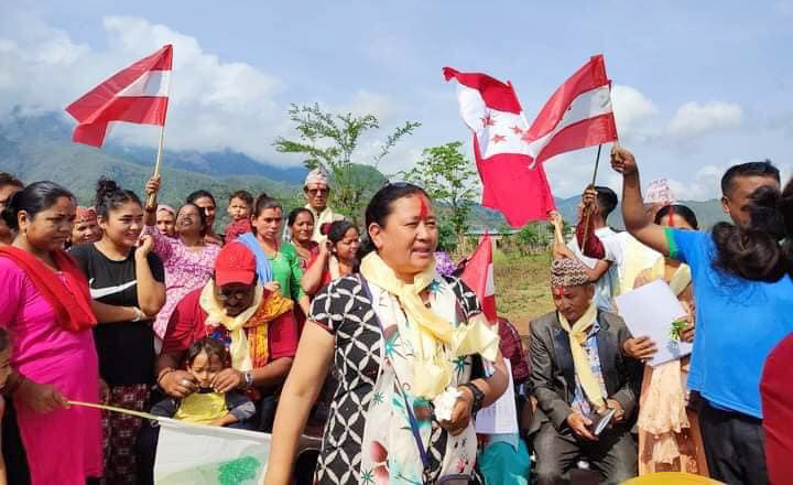 कान्छीमाया बनिन् तनहुँको पहिलो महिला वडाध्यक्ष
