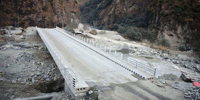 वेनी-जोमसोम-कोरला सडकमा पाँच पुल निर्माण